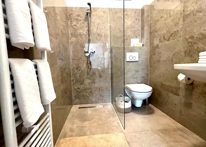 Grosszuegiges App. 2 Schlafzimmer Апартаменти